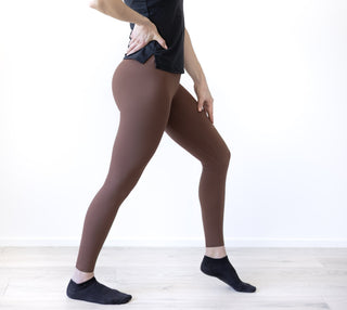 CAMA Naisten Signature High-Waist Trikoot, Musta